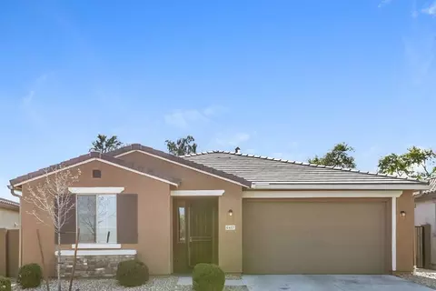 6417 S 47th Dr, Phoenix, AZ 85339