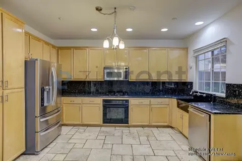 4 Alisal Ct, Pacifica, CA 94044 photo 2