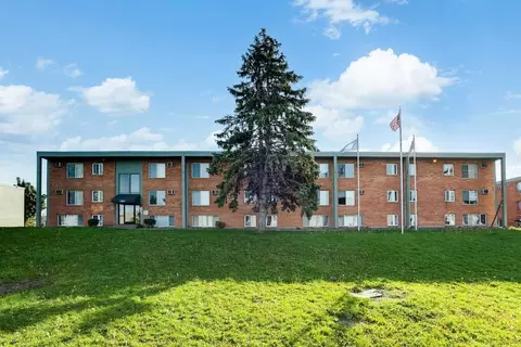 1540 Mississippi St #1540-202, Saint Paul, MN 55130