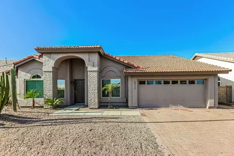 4317 W Electra Ln, Glendale, AZ 85310