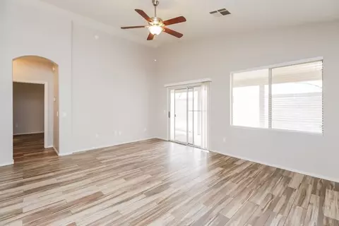 2586 W Jasper Ave, Apache Junction, AZ 85120 photo 3