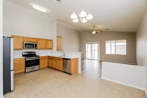 2586 W Jasper Ave, Apache Junction, AZ 85120 photo 6