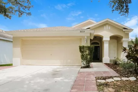 10225 Hunters Haven Blvd, Riverview, FL 33578