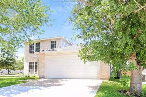917 Salida Dr, Arlington, TX 76001