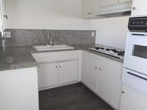 2265 241st St #15, Lomita, CA 90717