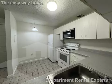 175 Beacon St #G03, Somerville, MA 02143