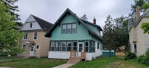 2627 Girard Ave N, Minneapolis, MN 55411