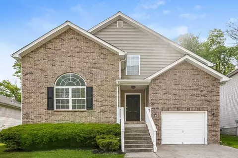 685 Belgium Dr, Nashville, TN 37076
