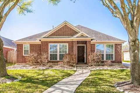 1427 Waterside Village Dr, Richmond, TX 77407