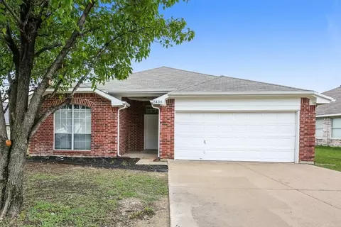 5436 Trout Creek Ct, Watauga, TX 76137