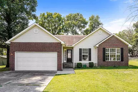 404 Bon Aqua Dr, La Vergne, TN 37086