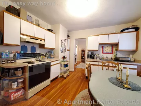 52 Simpson Ave #1, Somerville, MA 02144