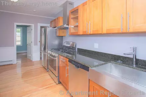 173 Rindge Ave #3L, Cambridge, MA 02140