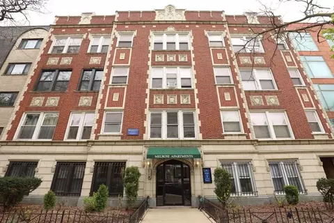 511 W Melrose St #103, Chicago, IL 60657