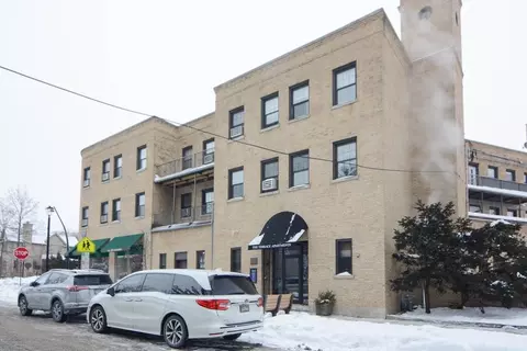 730 Judson Ave #06, Highland Park, IL 60035