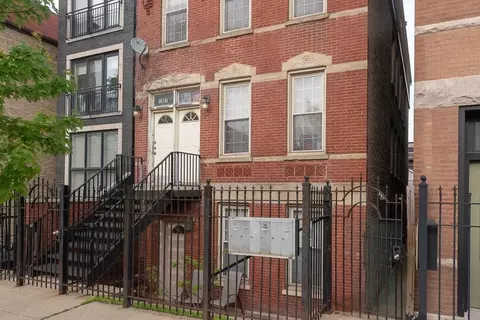 1307 N Greenview Ave #3F, Chicago, IL 60642