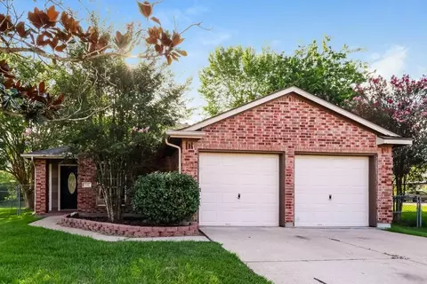 318 Lazy Ln, Montgomery, TX 77356