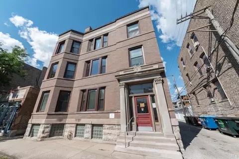 4008 N Southport Ave #1, Chicago, IL 60613