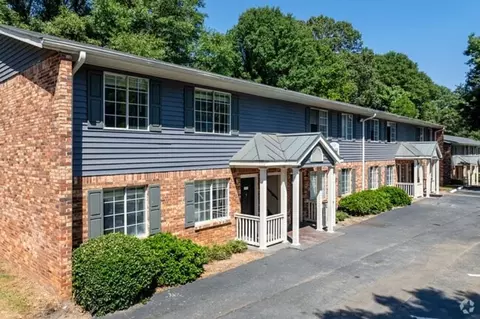 1900 Stantondale Dr, Atlanta, GA 30341