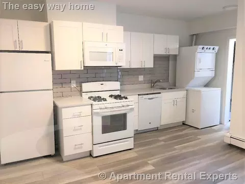 254 Windsor St #3R, Cambridge, MA 02139