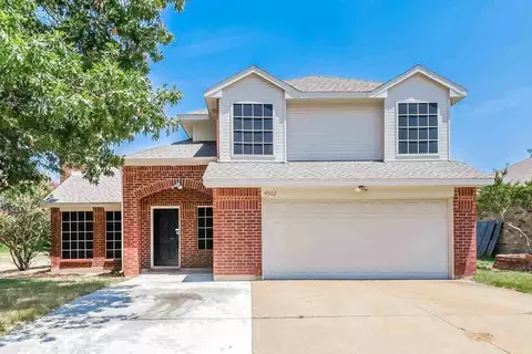 4902 Garden Grove Rd, Grand Prairie, TX 75052
