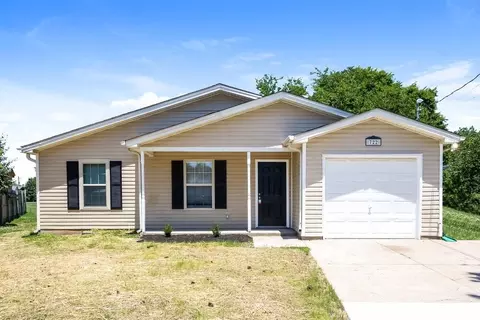 722 Lou Gehrig Cir, La Vergne, TN 37086