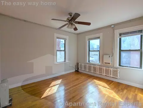 48 Jfk St #15, Cambridge, MA 02138