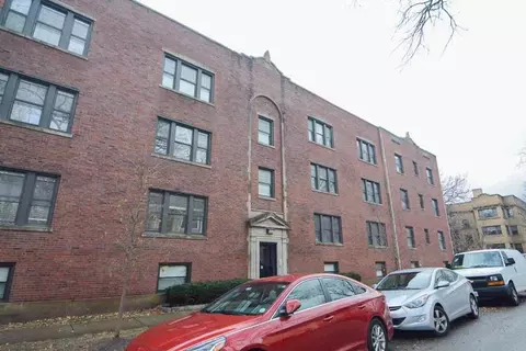 916 Crain St #3, Evanston, IL 60202