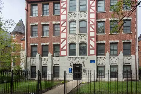 2420 N Kedzie Blvd #B07, Chicago, IL 60647