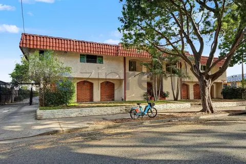2628 Kansas Ave #11, Santa Monica, CA 90404