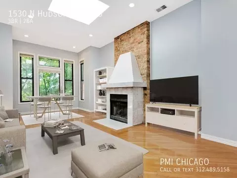 1530 N Hudson Ave #3, Chicago, IL 60610