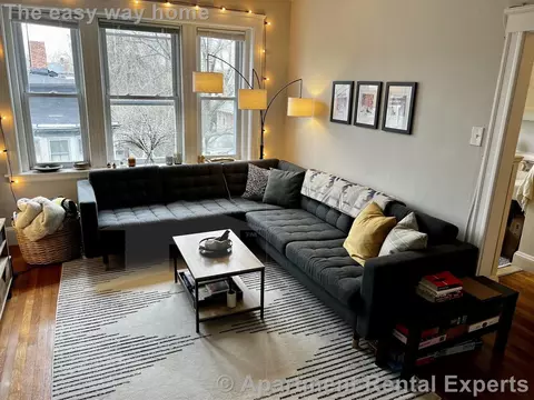 11 Gray St #9, Cambridge, MA 02138