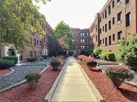 2906 N Mildred Ave #G, Chicago, IL 60657