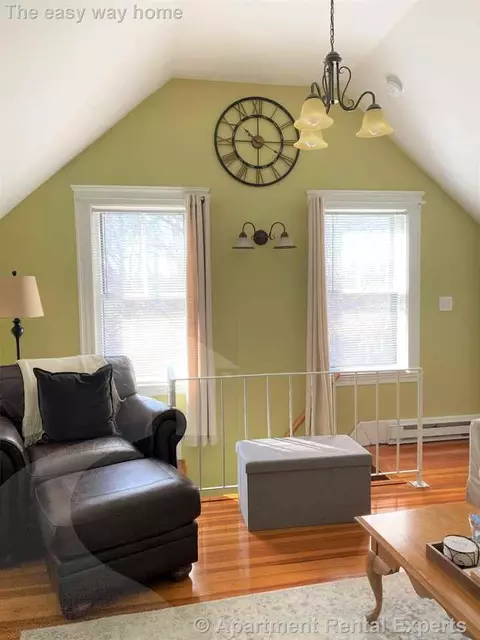 72 Powder House Blvd #3, Somerville, MA 02144