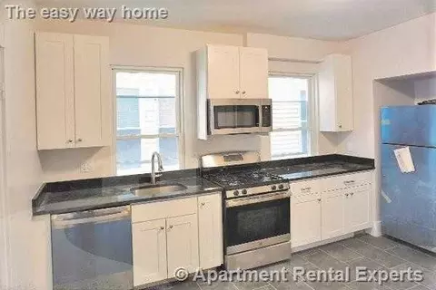6 Clary St #1, Cambridge, MA 02139