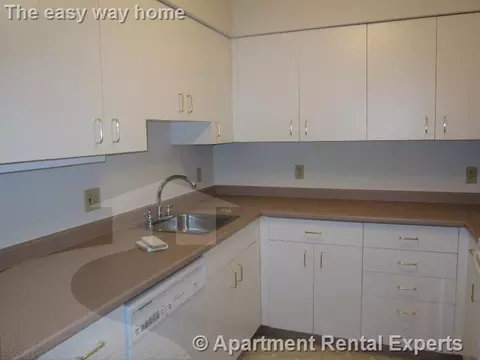 632 Massachusetts Ave #317, Cambridge, MA 02139