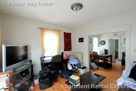 278 Highland Ave #2L, Somerville, MA 02143