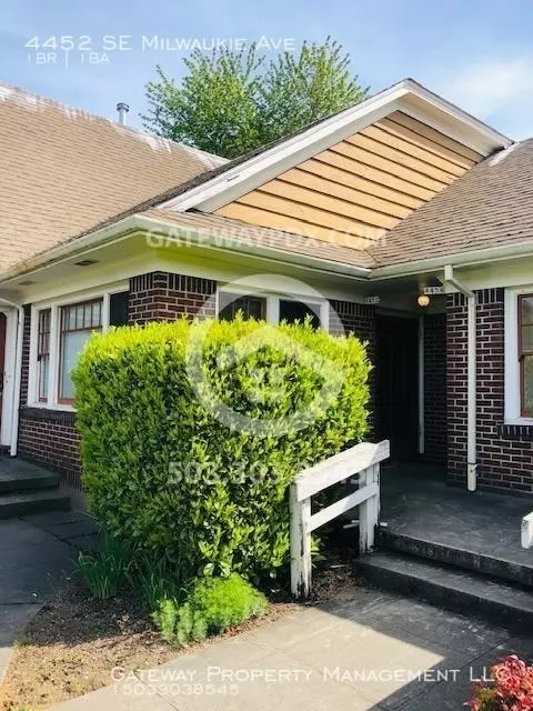 4452 SE Milwaukie Ave, Portland, OR 97202