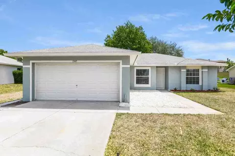 13449 Silverleaf Cir, Clermont, FL 34711