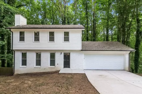 275 Oak St, Fayetteville, GA 30215