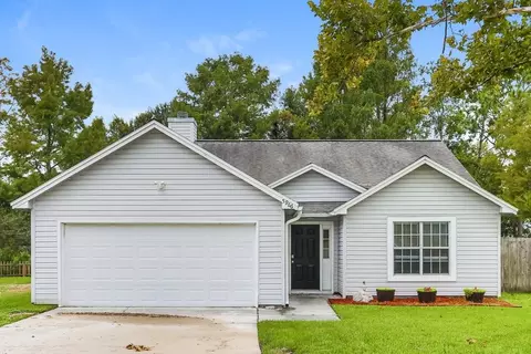 5966 Lazy Meadow Ct, Fleming Island, FL 32003
