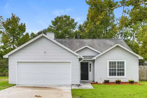 5966 Lazy Meadow Ct, Fleming Island, FL 32003