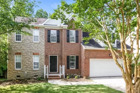 3340 Forest Mill Cir, Raleigh, NC 27616