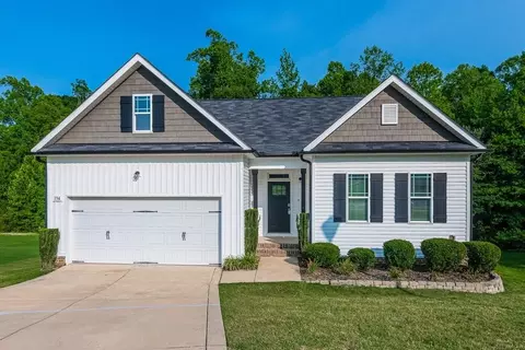 194 W Lumber Ct, Clayton, NC 27520