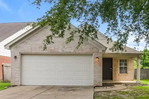 9961 Fox Run Dr, Olive Branch, MS 38654