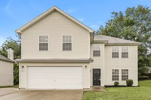 807 General Barksdale Dr, Smyrna, TN 37167