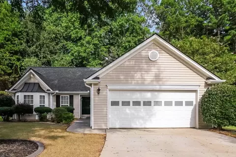149 Lake Cove Approach, Newnan, GA 30265