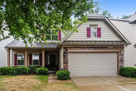 12423 Hunting Birds Ln, Charlotte, NC 28278