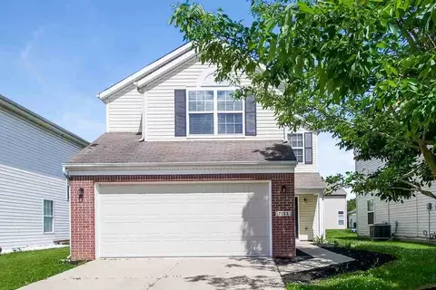 7153 Wellwood Dr, Indianapolis, IN 46217