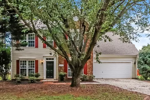 7224 Rock Island Rd, Charlotte, NC 28278